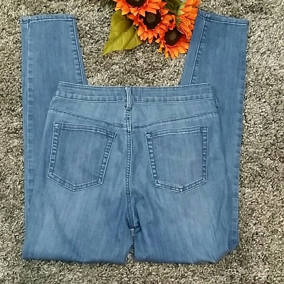 Bullhead skinny jeans 28 - Picture 5 of 7